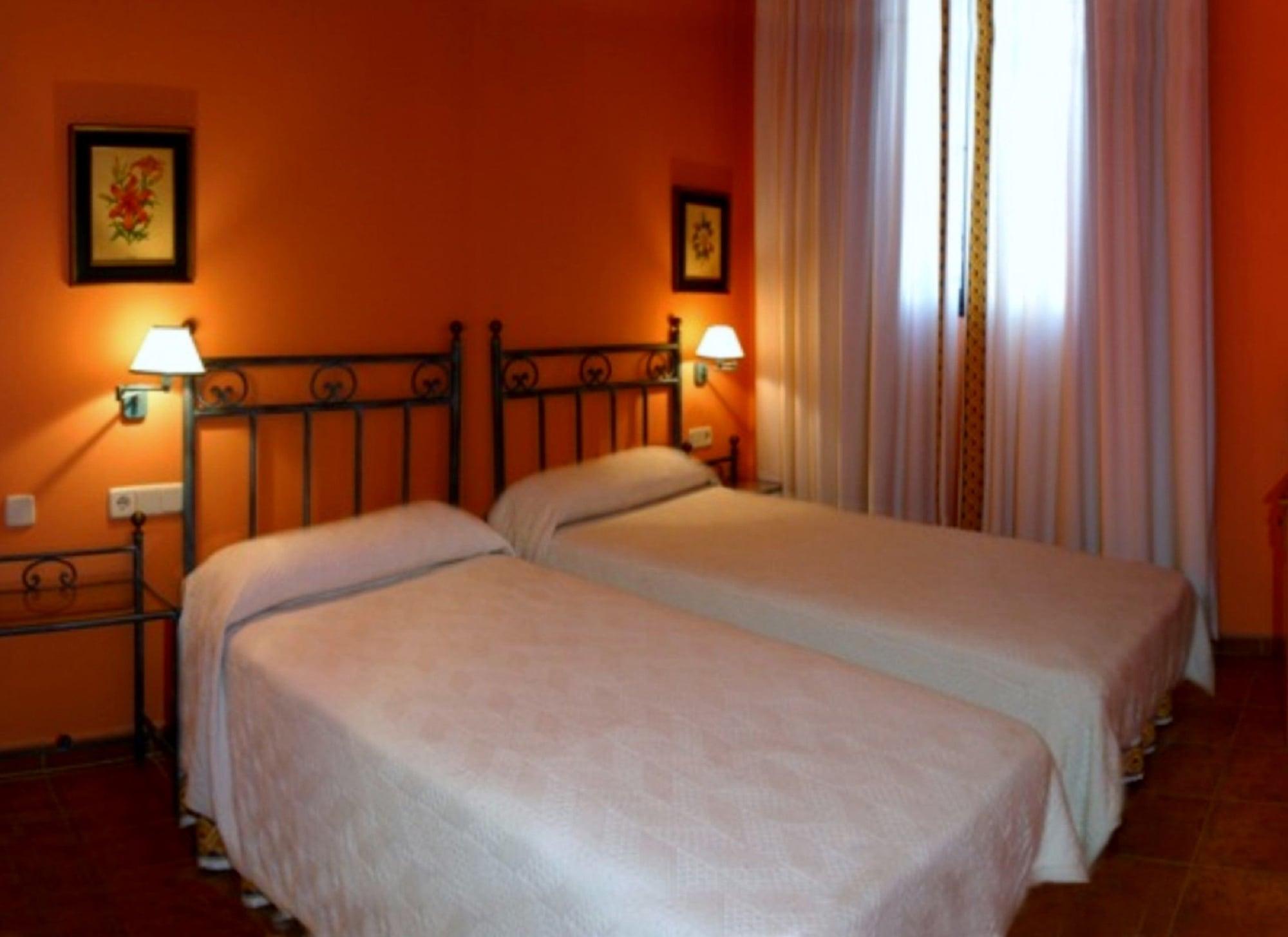 Hotel Y Apartamentos La Casa Rural 친촌 외부 사진